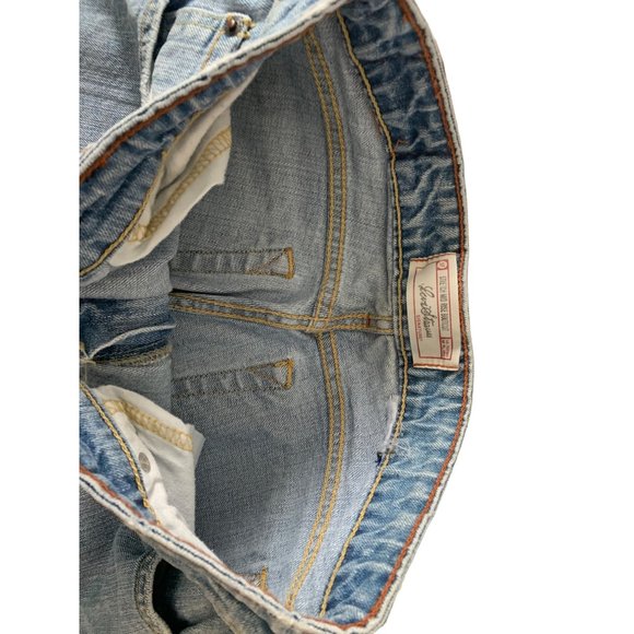 Levis Strauss Womens Size 6 Light Wash Jeans Straight LEg - Picture 4 of 8